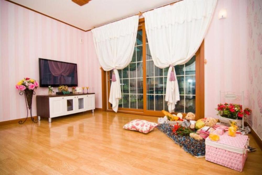 Eoullim Pension - Moonlight Yard Pyeongchang Habitación foto