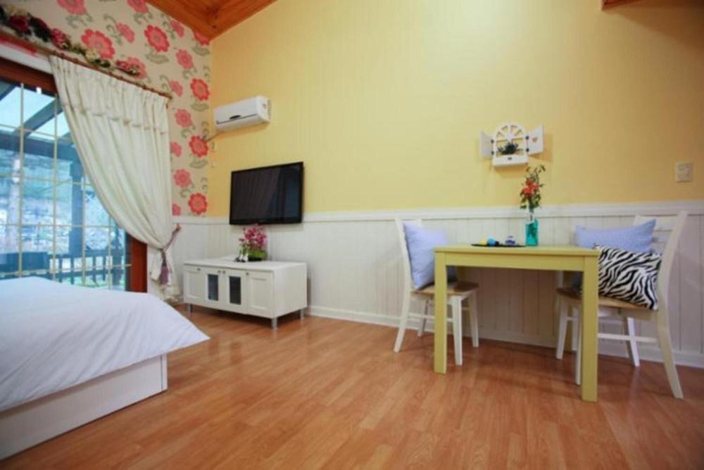 Eoullim Pension - Moonlight Yard Pyeongchang Habitación foto